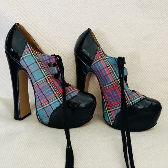 Vintage Vivienne Westwood A/W 1993/94 Elevated Ghillies UK 6 US 8 - Picture 9 of 16